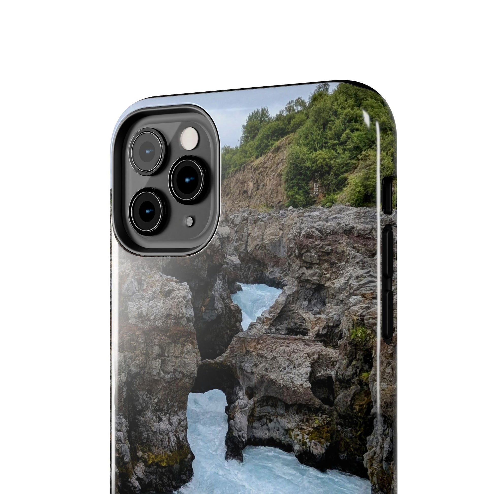 Icelandic Waterfall | Tough - Caseadia